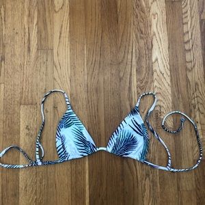 Stone Fox Swim bikini top L